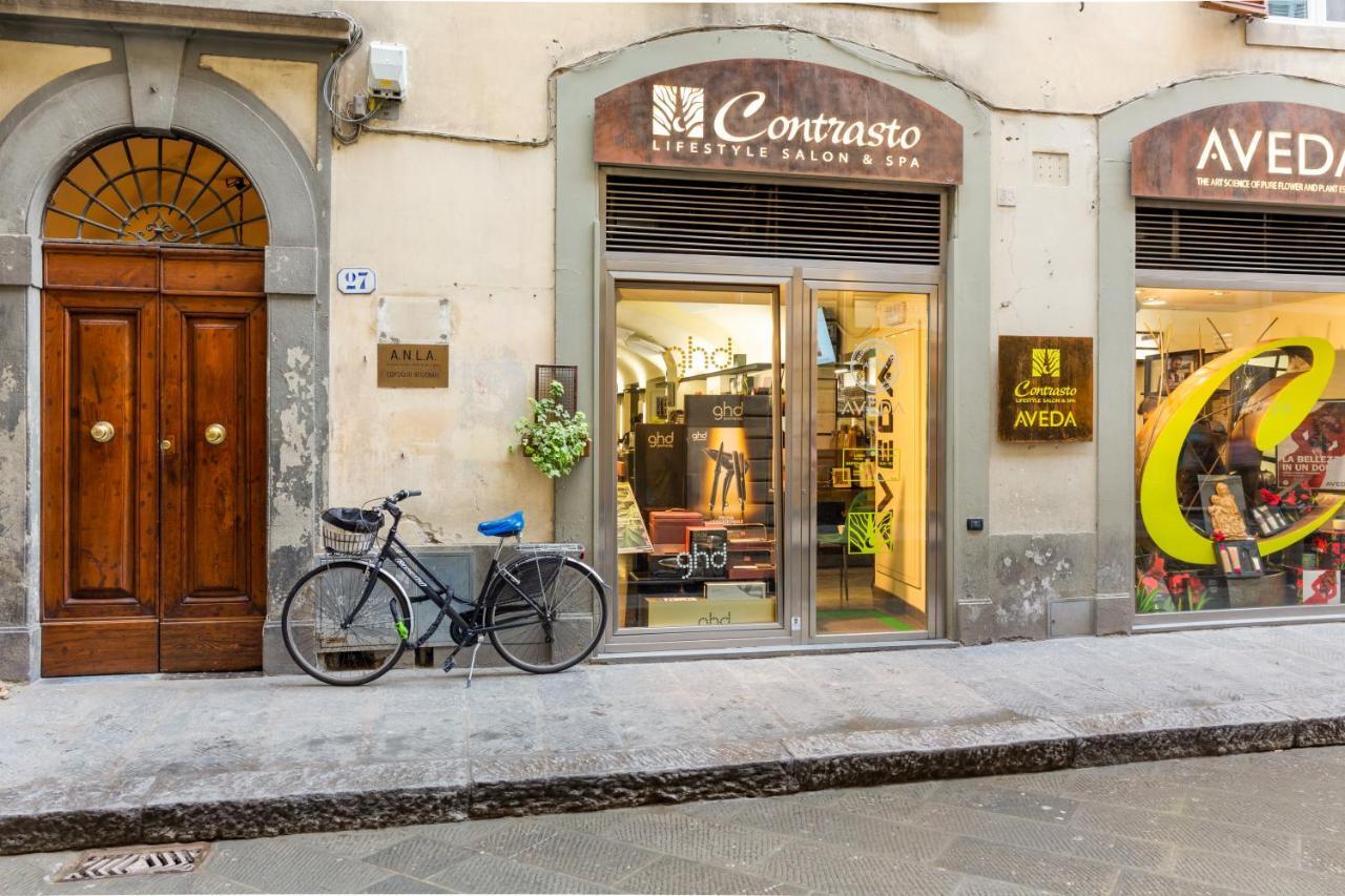 Florence City Center Flat Via Dei Neri ภายนอก รูปภาพ