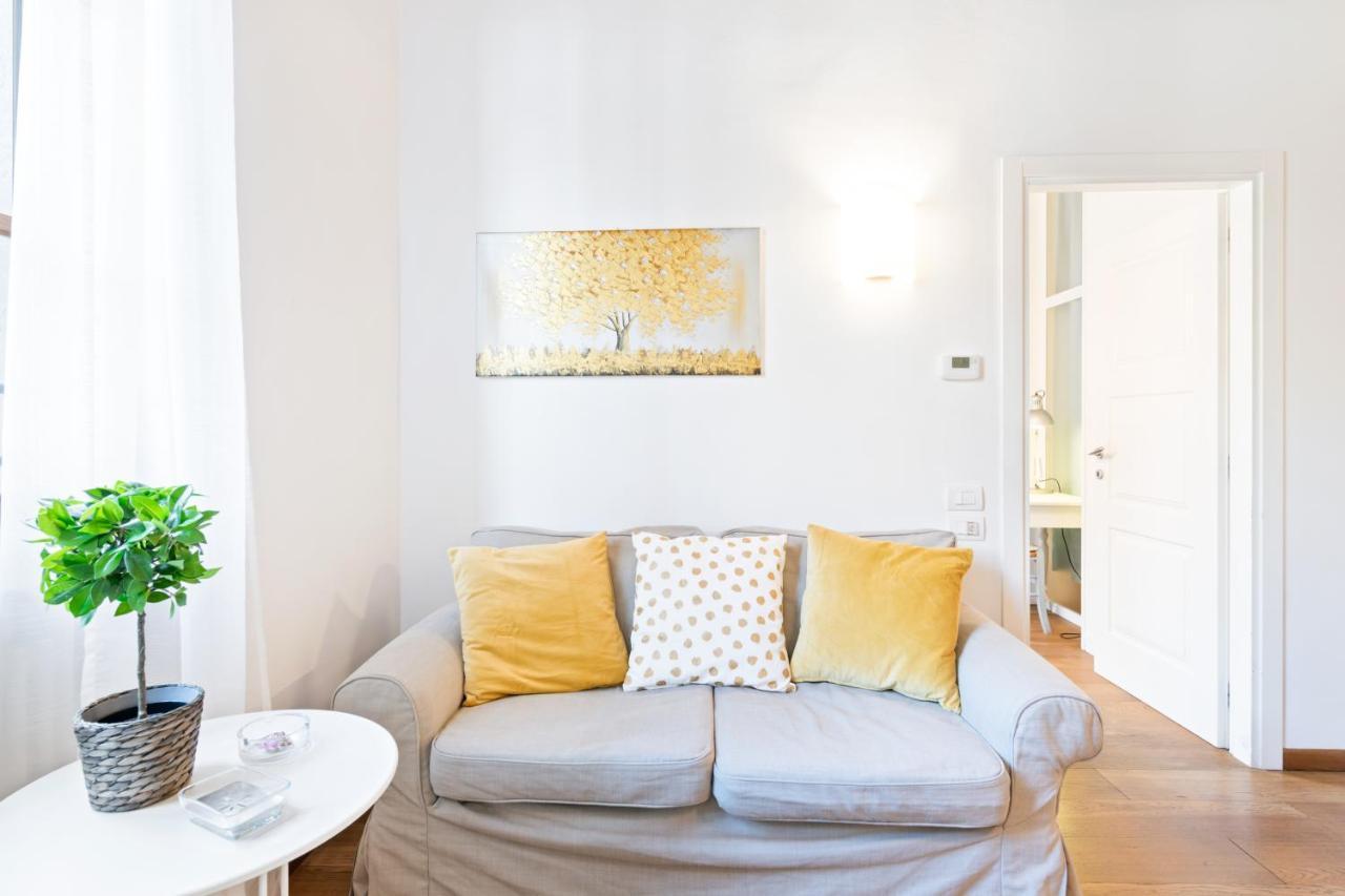 Florence City Center Flat Via Dei Neri ภายนอก รูปภาพ